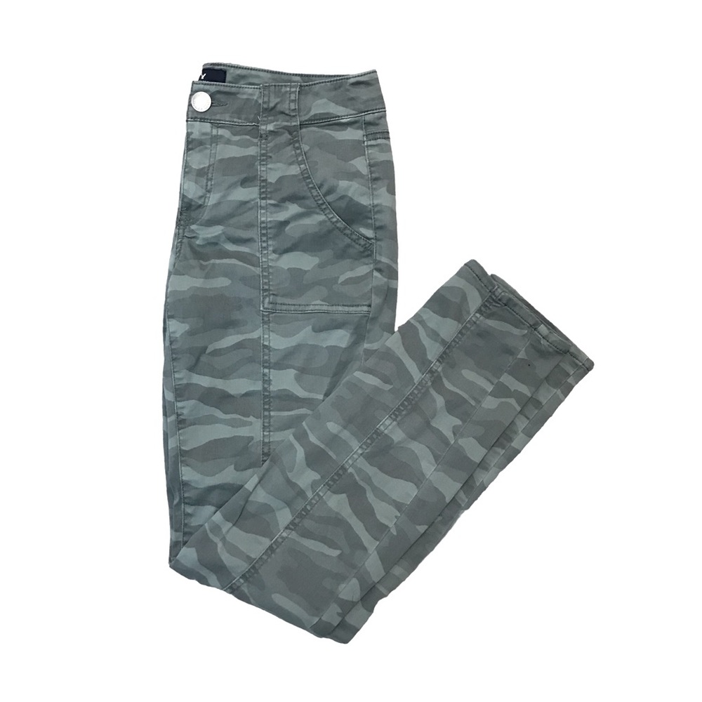🆕 American Eagle Camo Stretch Skinny Pants